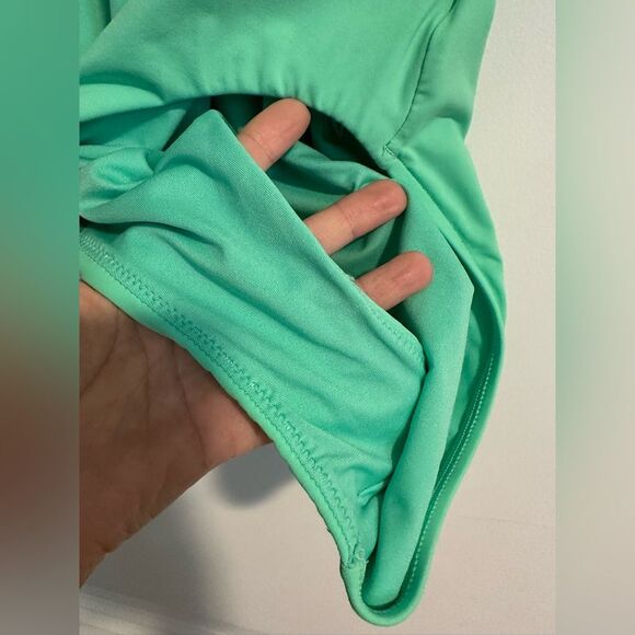 Seafolly Cross Back One Piece - Picture 4 of 7